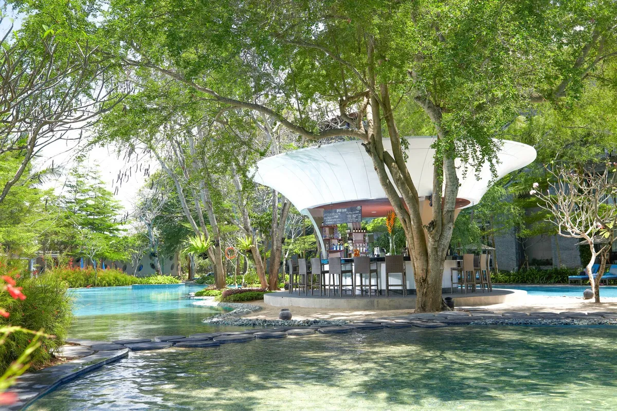 Courtyard by Marriott Bali Nusa Dua Resort фото 15