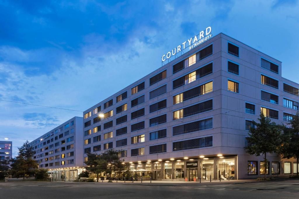 Courtyard by Marriott Zurich North фото 55