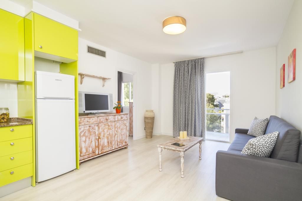 PRIORAT VACATION HOMES фото 4