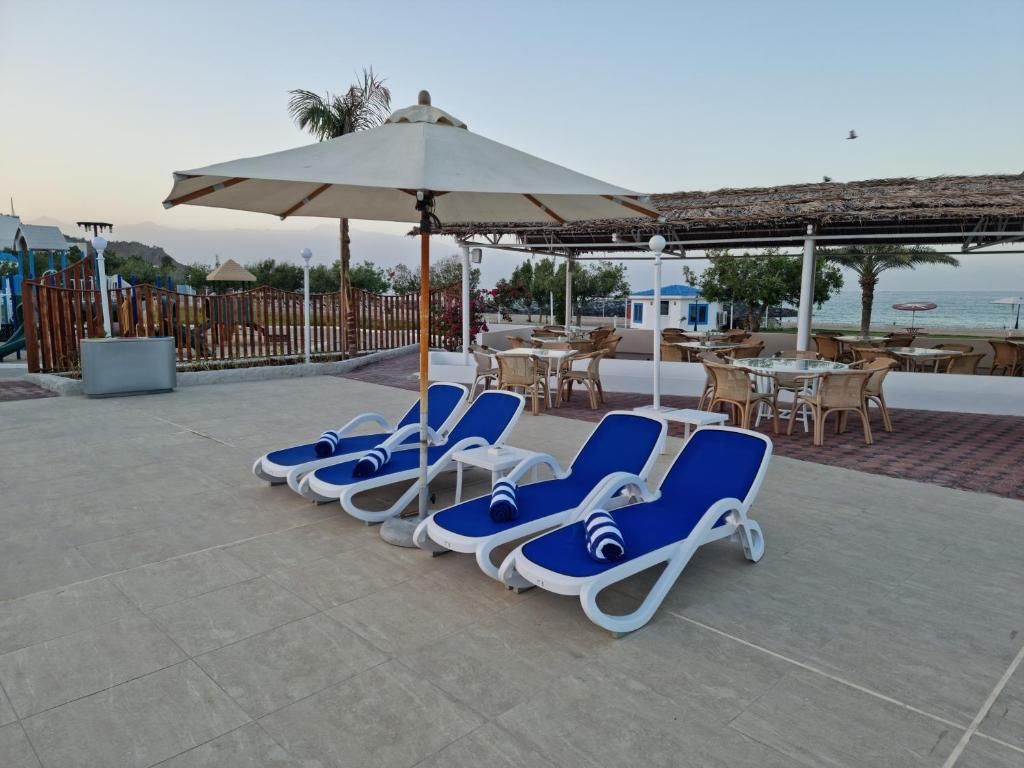 Holiday Beach Resort фото 30