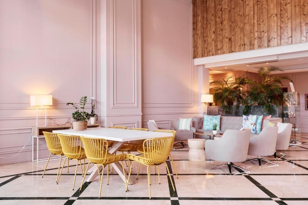Hotel Diamante Suites фото 32
