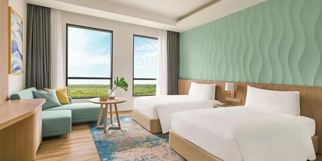 Holiday Inn Resort Ho Tram Beach фото 3