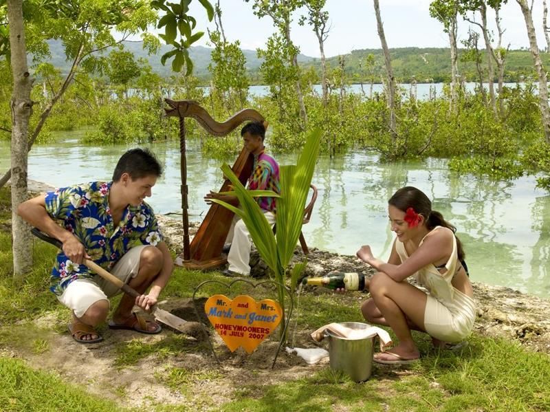 Badian Island Wellness Resort фото 20