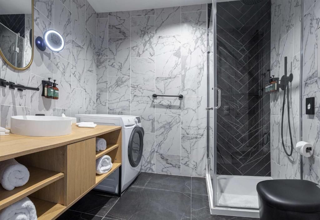 The Basilian Minsk, Curio Collection By Hilton фото 39