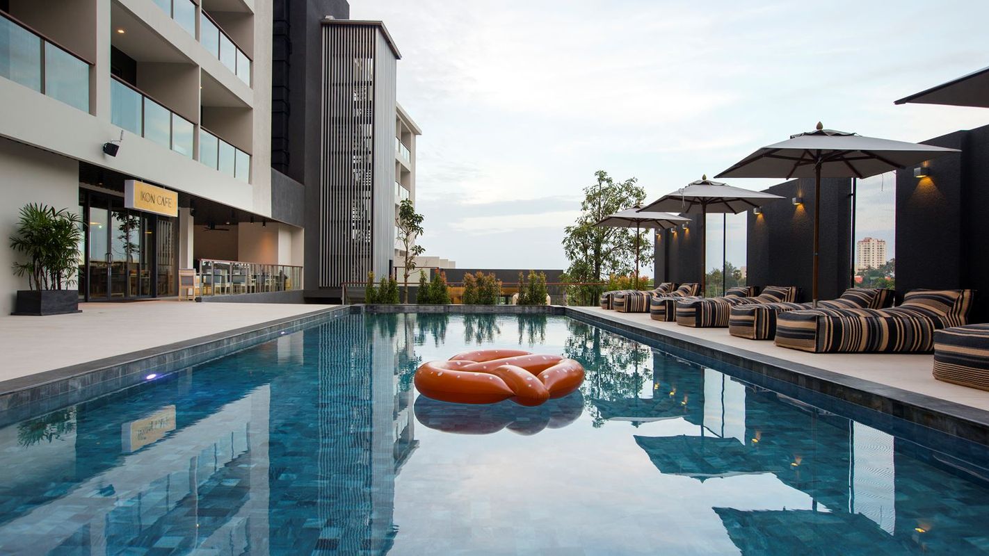Hotel IKON Phuket фото 1