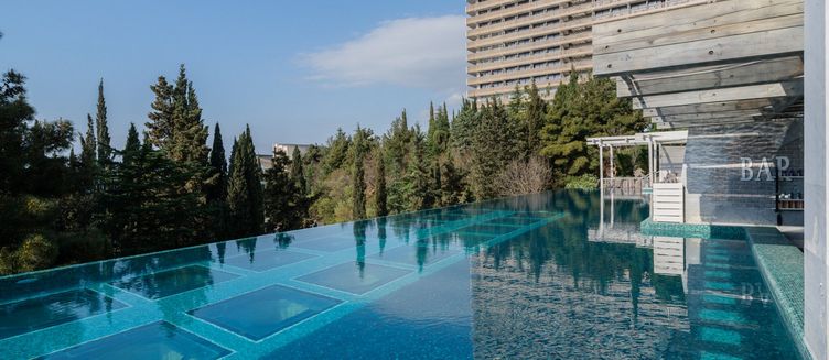 Фото отеля Yalta Intourist