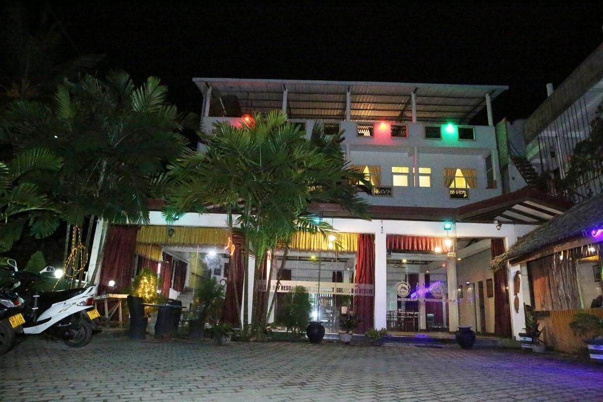 New Golden Bay Resort фото 12
