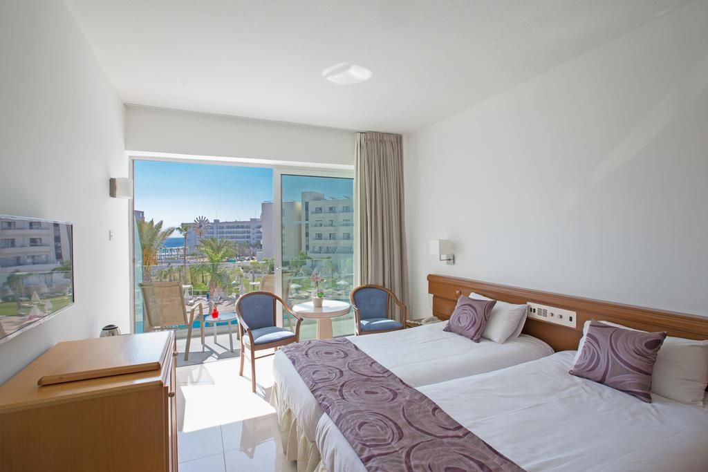 Tsokkos Protaras Beach Hotel фото 2