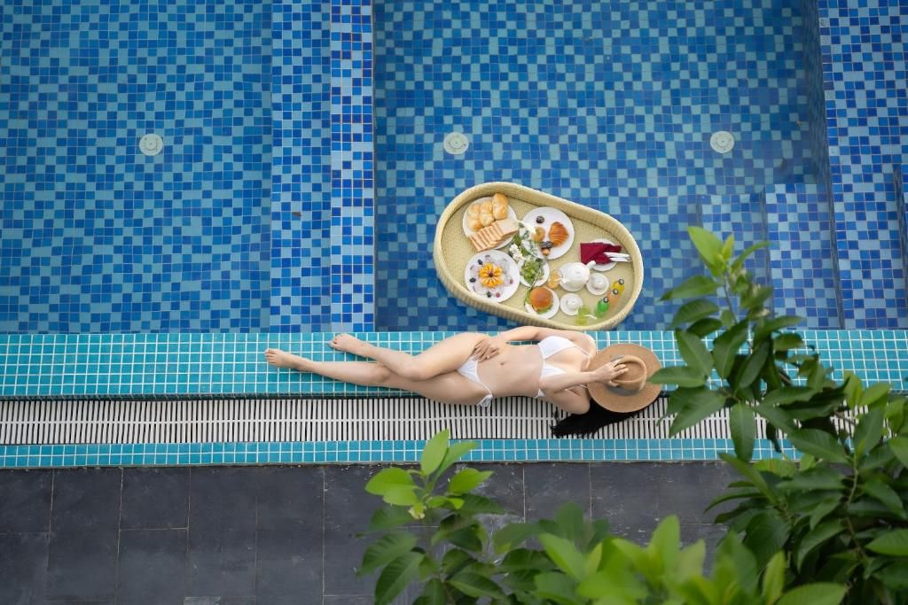 Serene Nature Hotel and Spa Hoi An фото 28