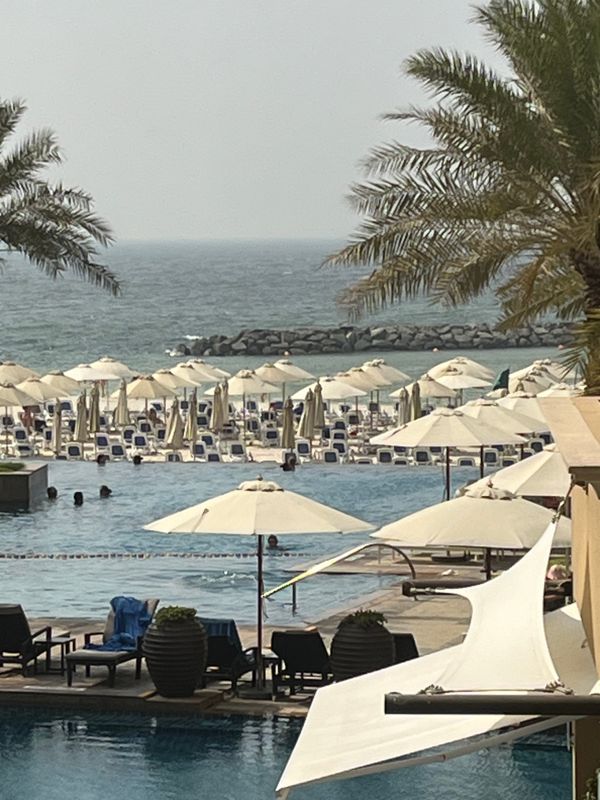 Sheraton Sharjah Beach Resort & Spa фото 63