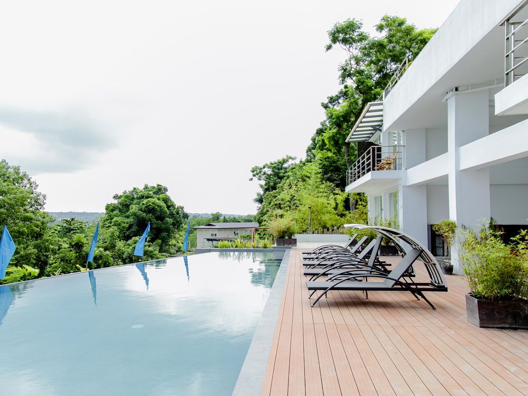 Ocean Suites Bohol Boutique Hotel фото 6
