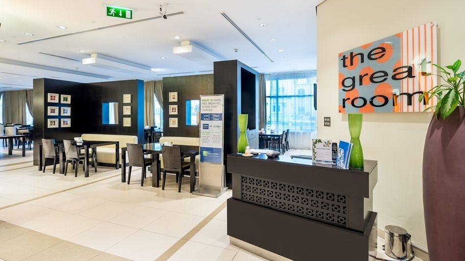 Holiday Inn Express Dubai Internet City фото 7