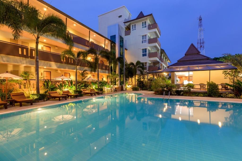 Chaiyapruek Suites Serviced Residence фото 34