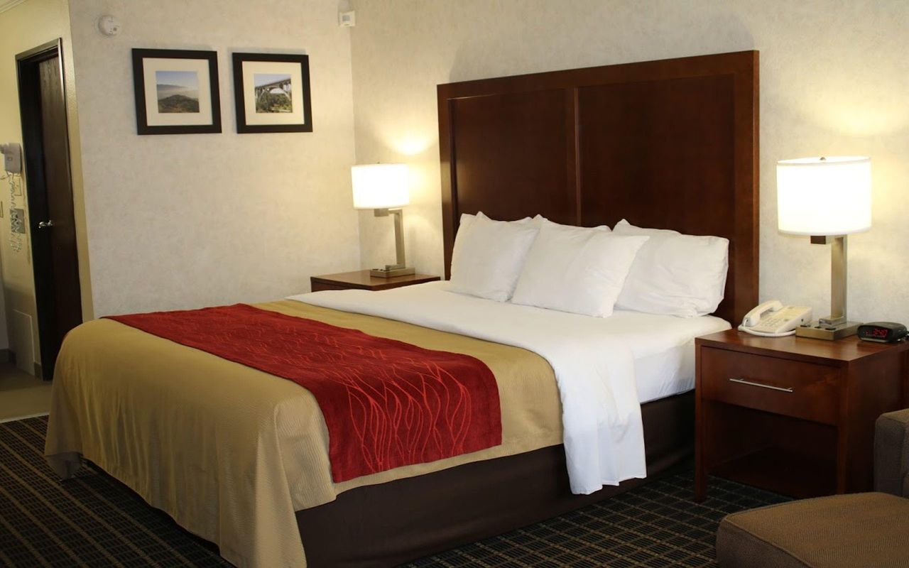 Comfort Inn Near Old Town Pasadena in Eagle Rock CA фото 3