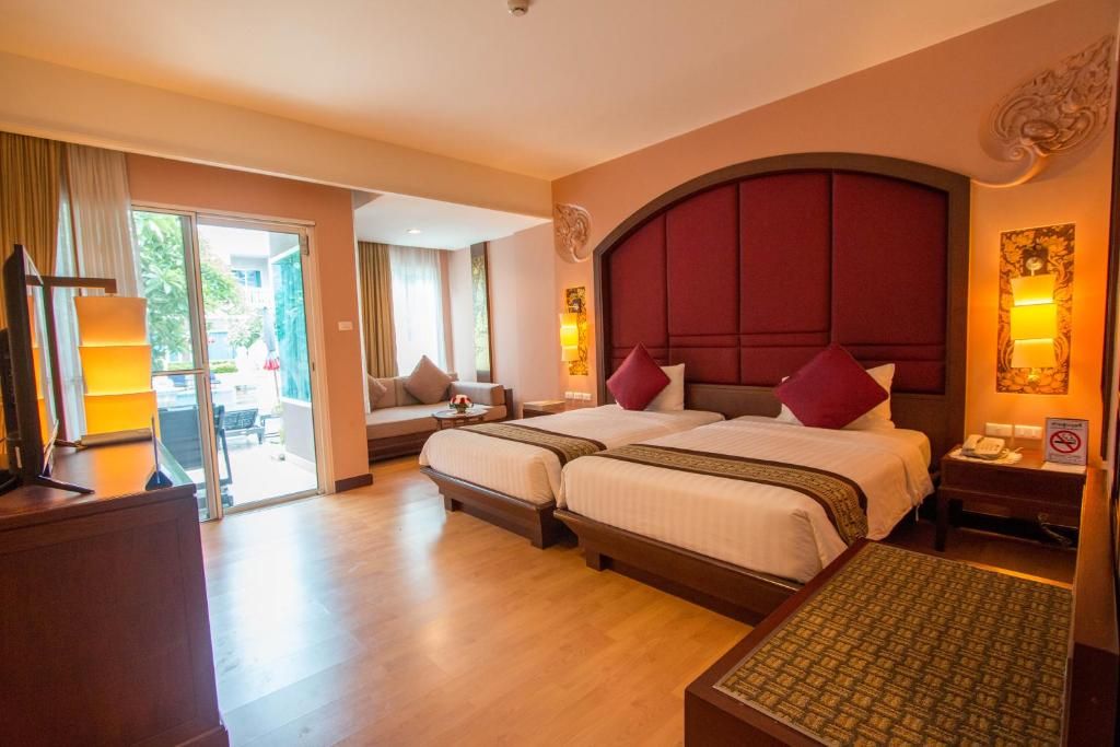 Grand Pacific Sovereign Resort & Spa фото 22
