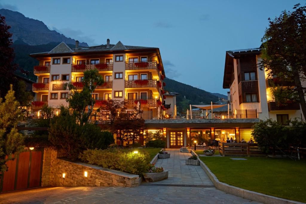 Rezia Hotel Bormio фото 14