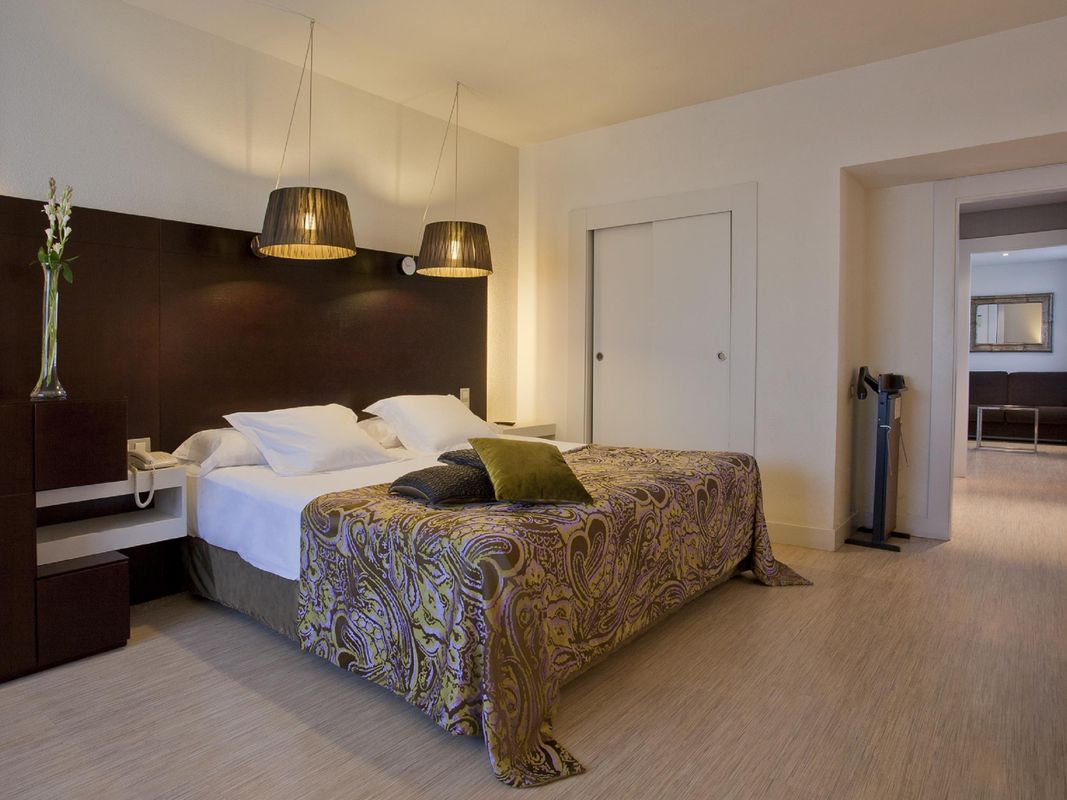Hotel Hesperia Sevilla фото 8