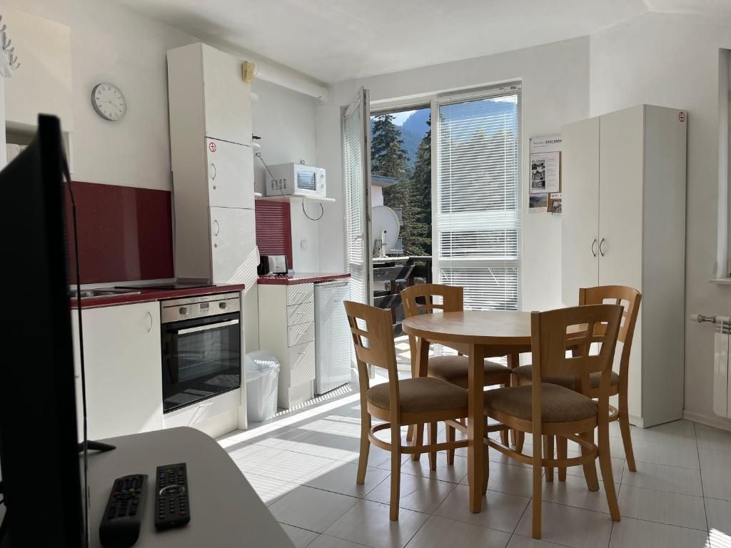 Iglika 2 Top Floor Apartment фото 3