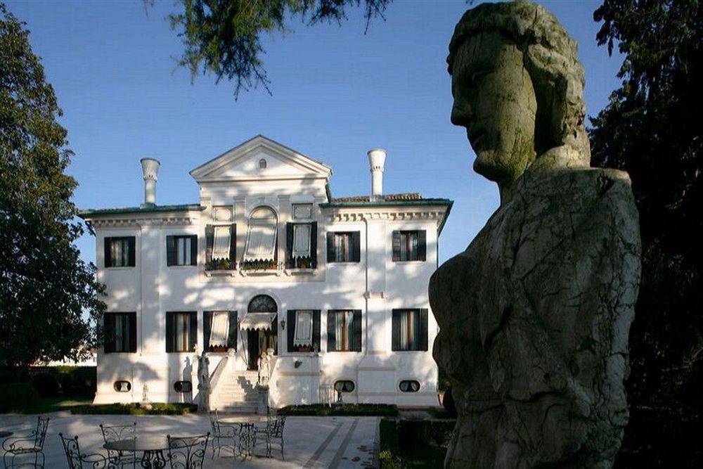 Relais et Châteaux Hotel Villa Franceschi фото 37