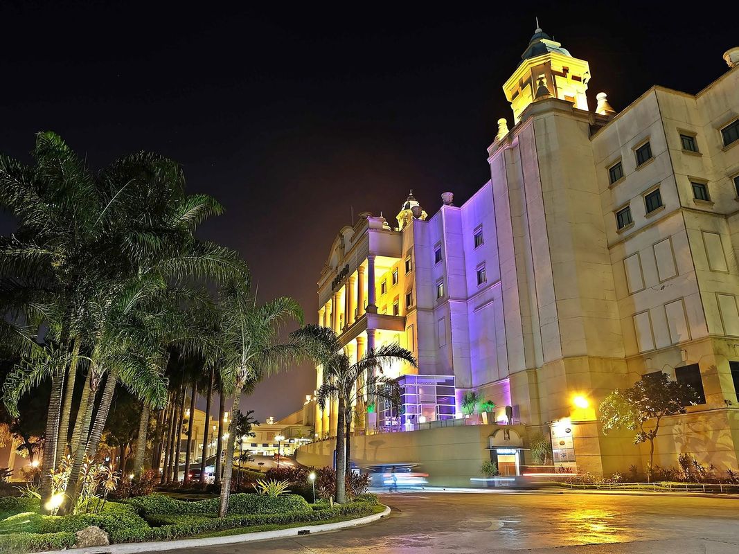 Waterfront Cebu City Hotel & Casino - Multiple Use Hotel фото 35