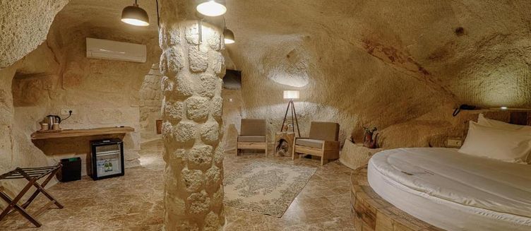Фото отеля Solem Cave Suites Special Class