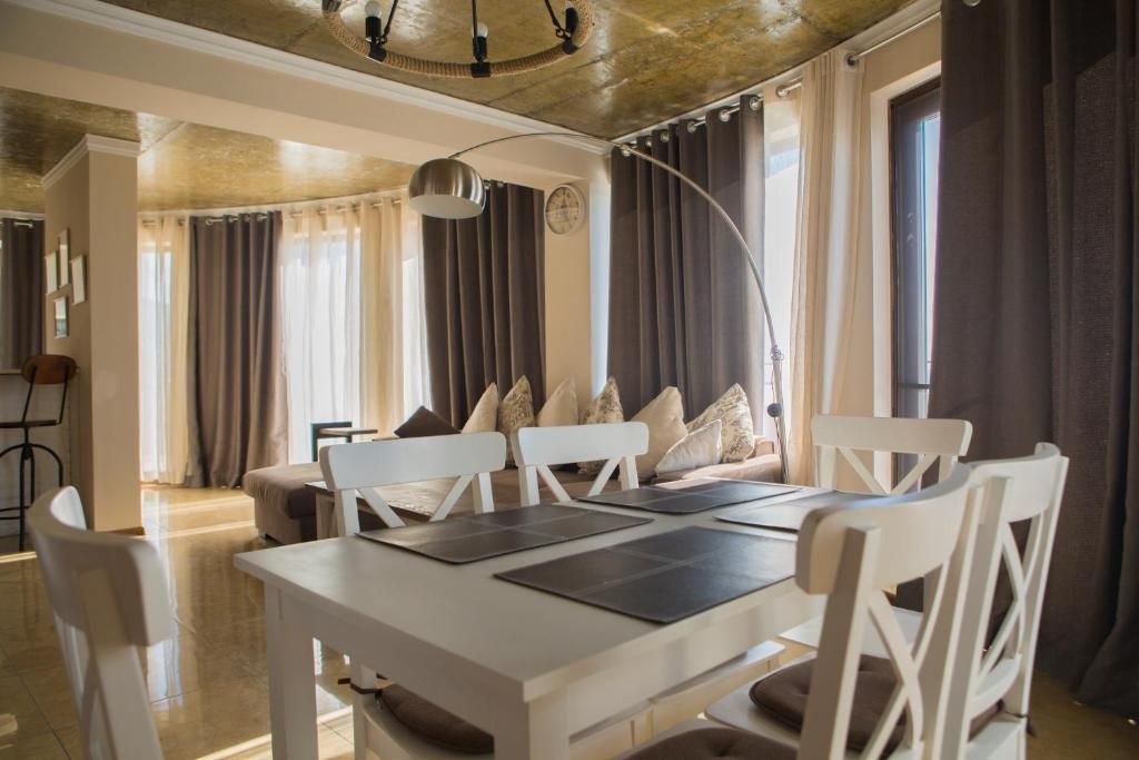 Mgzavrebi Gonio ApartHotel фото 64