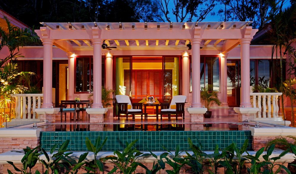 Centara Grand Beach Resort Phuket фото 108
