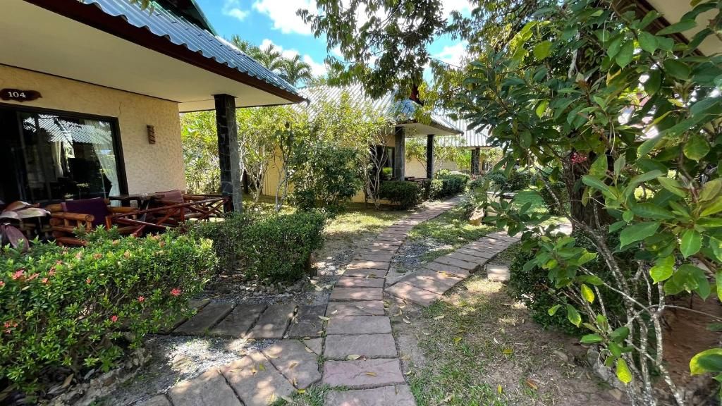 Garden Resort фото 39