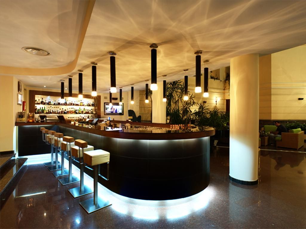 Grand Hotel Yerevan фото 20