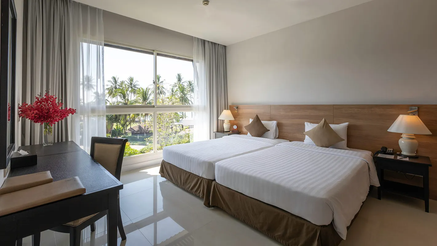 Kantary Beach Hotel Villas & Suites фото 4