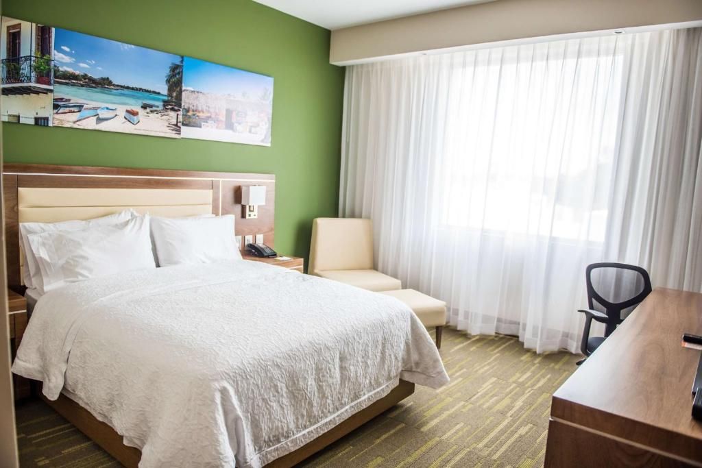 Hampton By Hilton Santo Domingo Airport фото 27