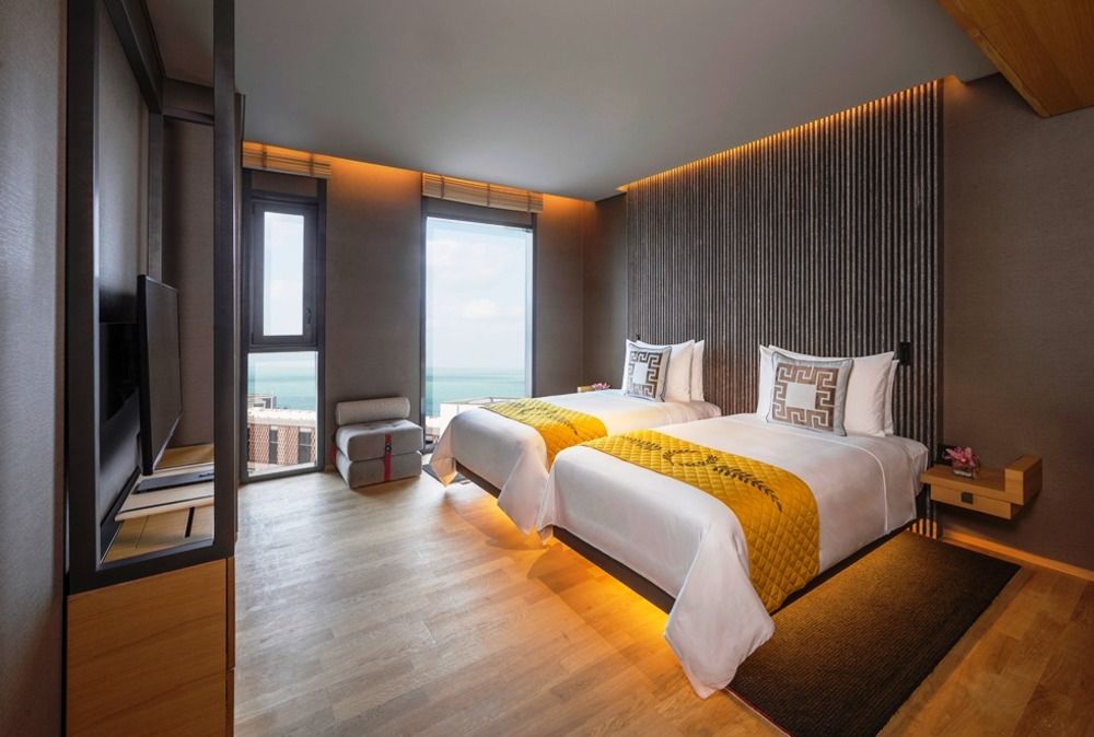Bluewaters Beach Hotel фото 72