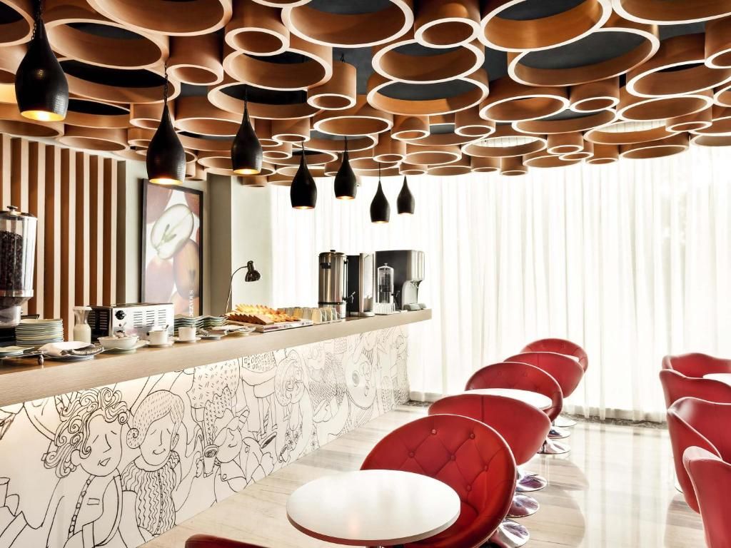 Ibis Yogyakarta Adi Sucipto фото 26