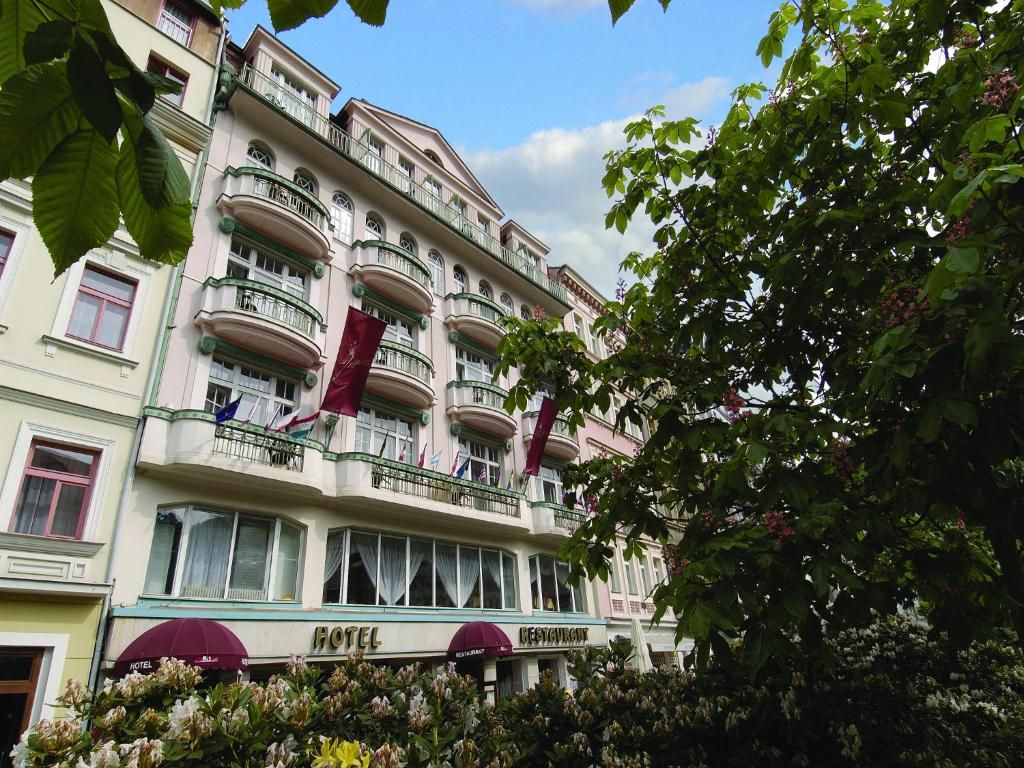 EA Hotel Jessenius фото 4