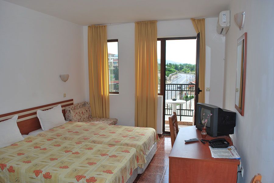 Family Hotel Breza фото 34