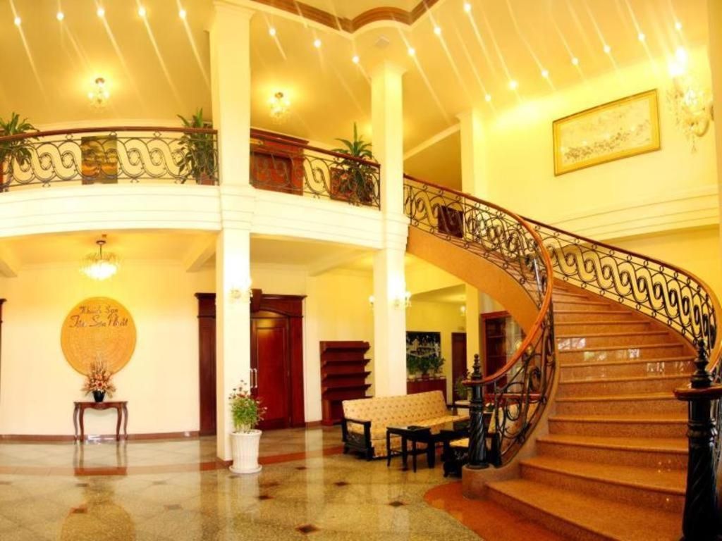 Tan Son Nhat Hotel фото 16