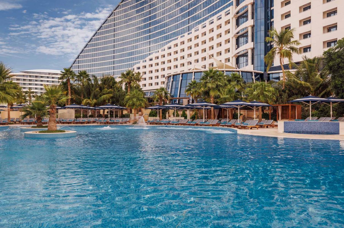 Jumeirah Beach Hotel фото 1