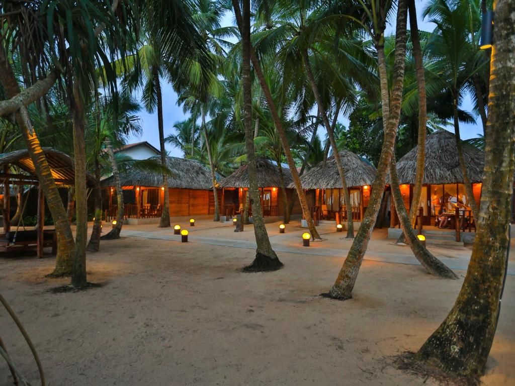 Thejan Beach Cabanas фото 71