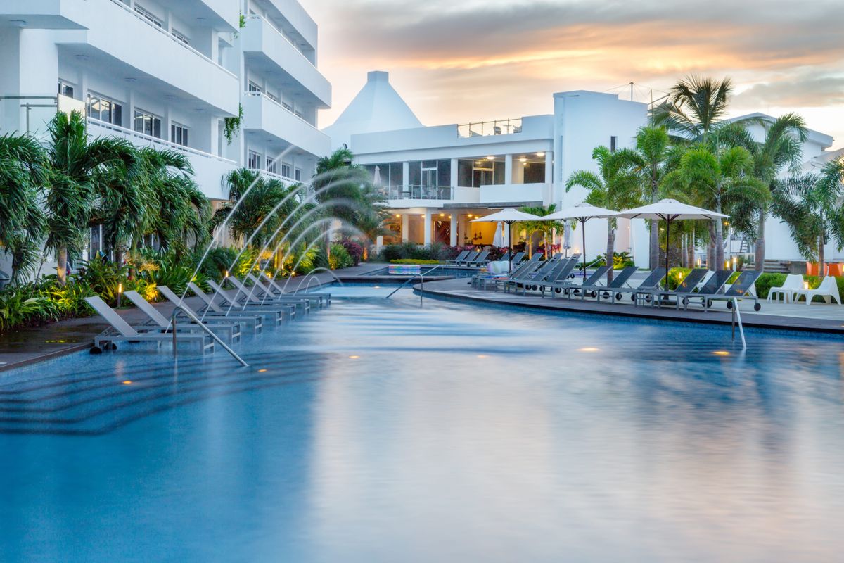 LD Plus Playa El Agua фото 1