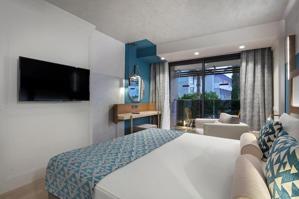 Trendy Side Beach Hotel фото 5