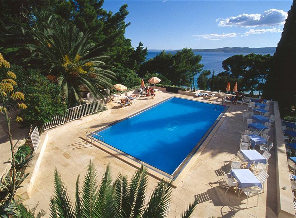Bluesun Hotel Maestral фото 38