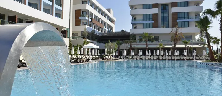 Фото отеля Port Side Resort Hotel