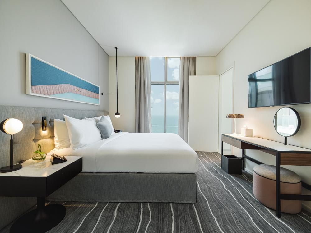 Th8 Palm Dubai Beach Resort Vignette Collection фото 42