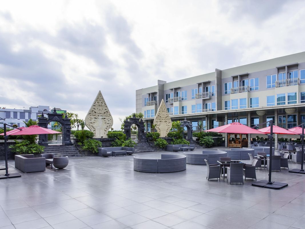 Grand Mercure Yogyakarta Adi Sucipto фото 7