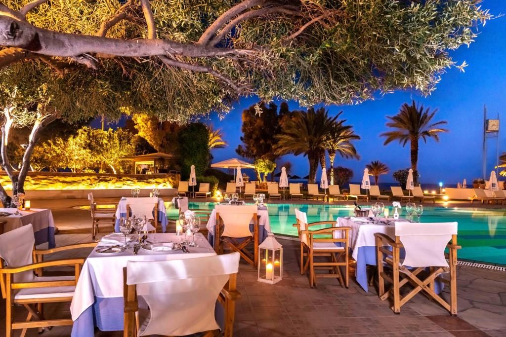 Constantinou Bros Athena Royal Beach Hotel фото 60