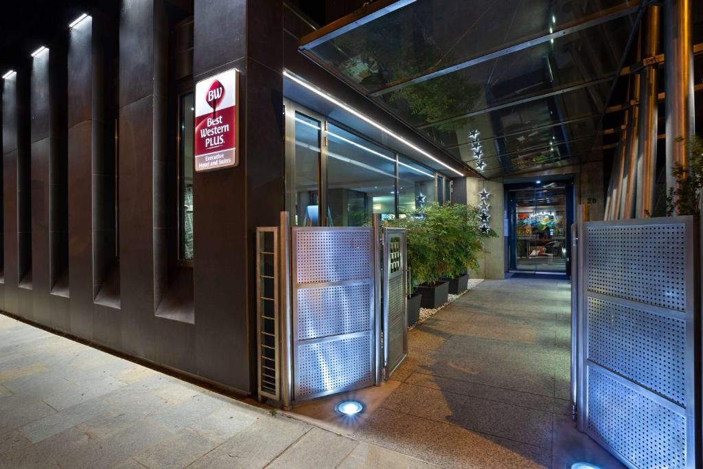 Best Western Plus Executive Hotel and Suites фото 33