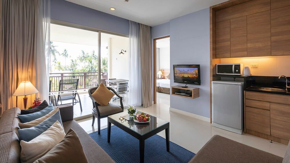 Kantary Beach Hotel Villas & Suites фото 65
