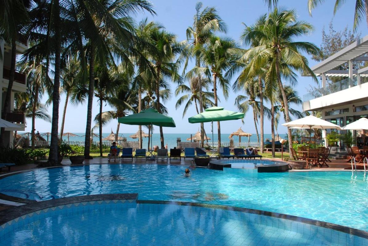Canary Beach Resort фото 4