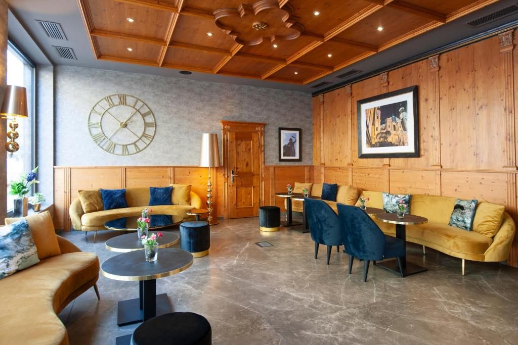 King's Hotel First Class фото 41