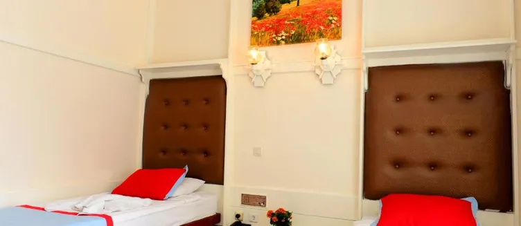 Фото отеля Merhaba Hotel